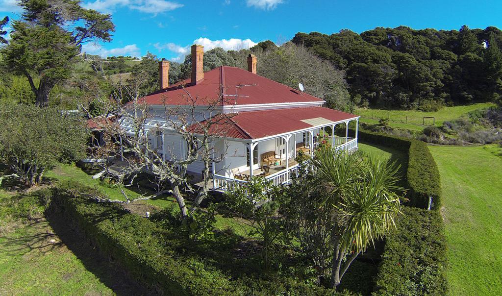 Oakura Bay Villa - Stay Waiheke Te Whau Bay Extérieur photo