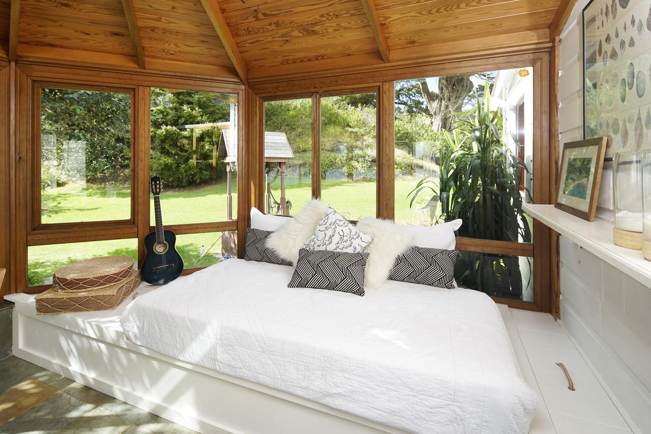Oakura Bay Villa - Stay Waiheke Te Whau Bay Extérieur photo